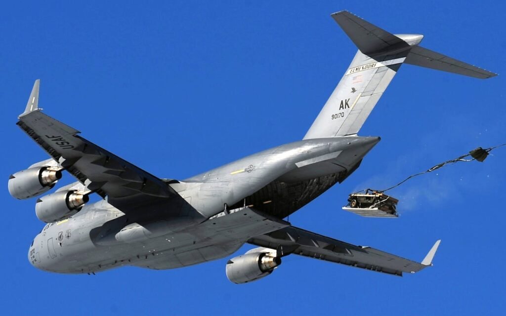 cargo jet c 17 airdrop humvee 70347.jpeg